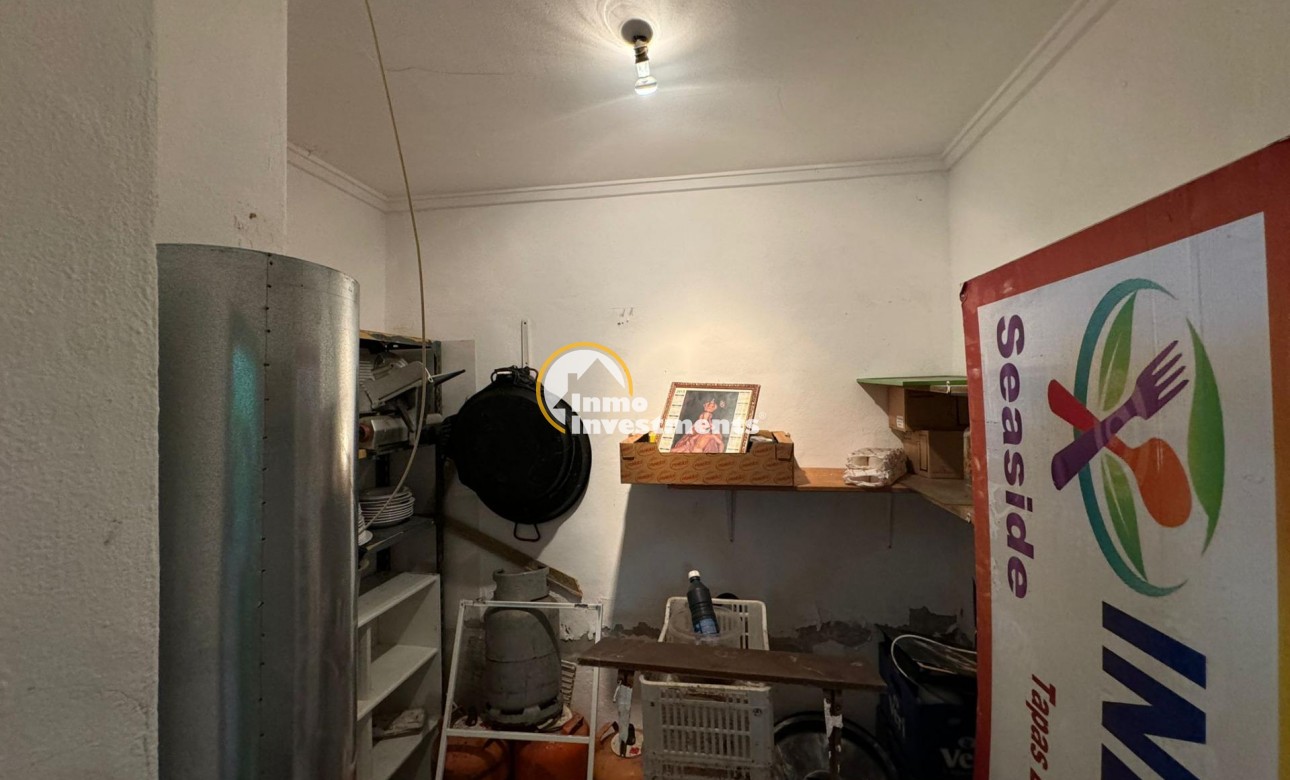 Revente privée - Local commercial - Torrevieja - Estacion de autobuses