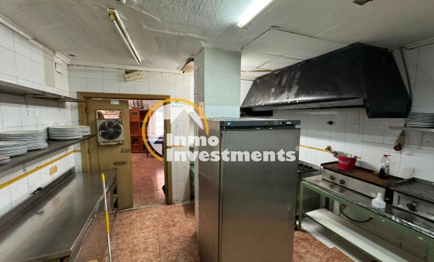 Revente privée - Local commercial - Torrevieja - Estacion de autobuses