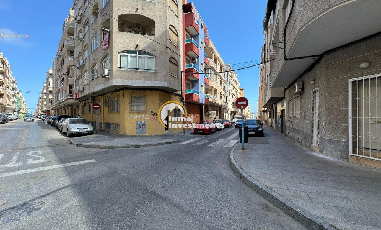 Revente privée - Local commercial - Torrevieja - Estacion de autobuses