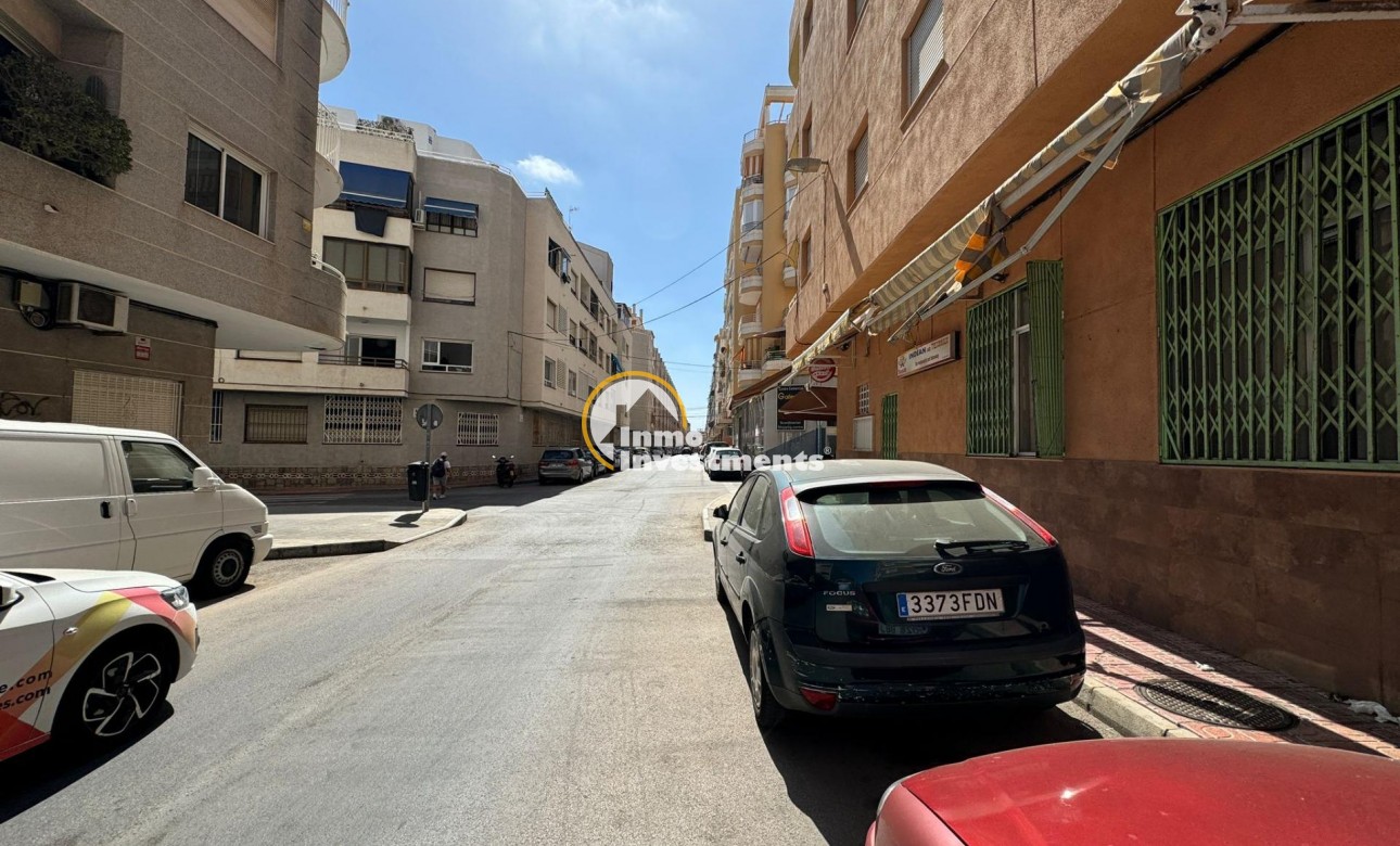 Revente privée - Local commercial - Torrevieja - Estacion de autobuses