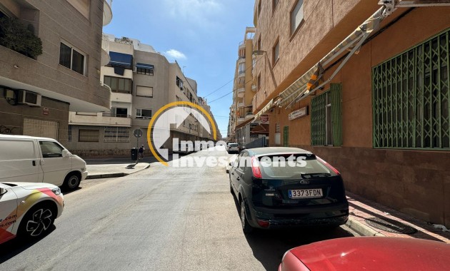 Revente privée - Local commercial - Torrevieja - Estacion de autobuses