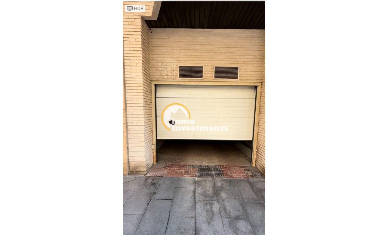Resale - Garage - Torrevieja - Playa del Cura
