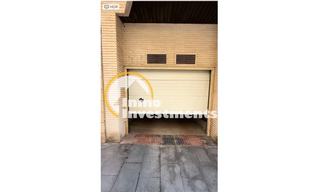 Resale - Garage - Torrevieja - Playa del Cura