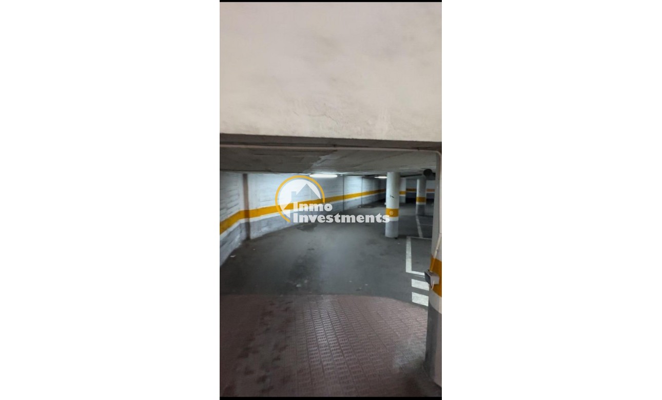 Resale - Garage - Torrevieja - Playa del Cura