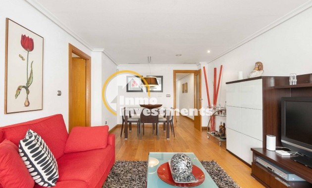 Resale - Penthouse - Torrevieja