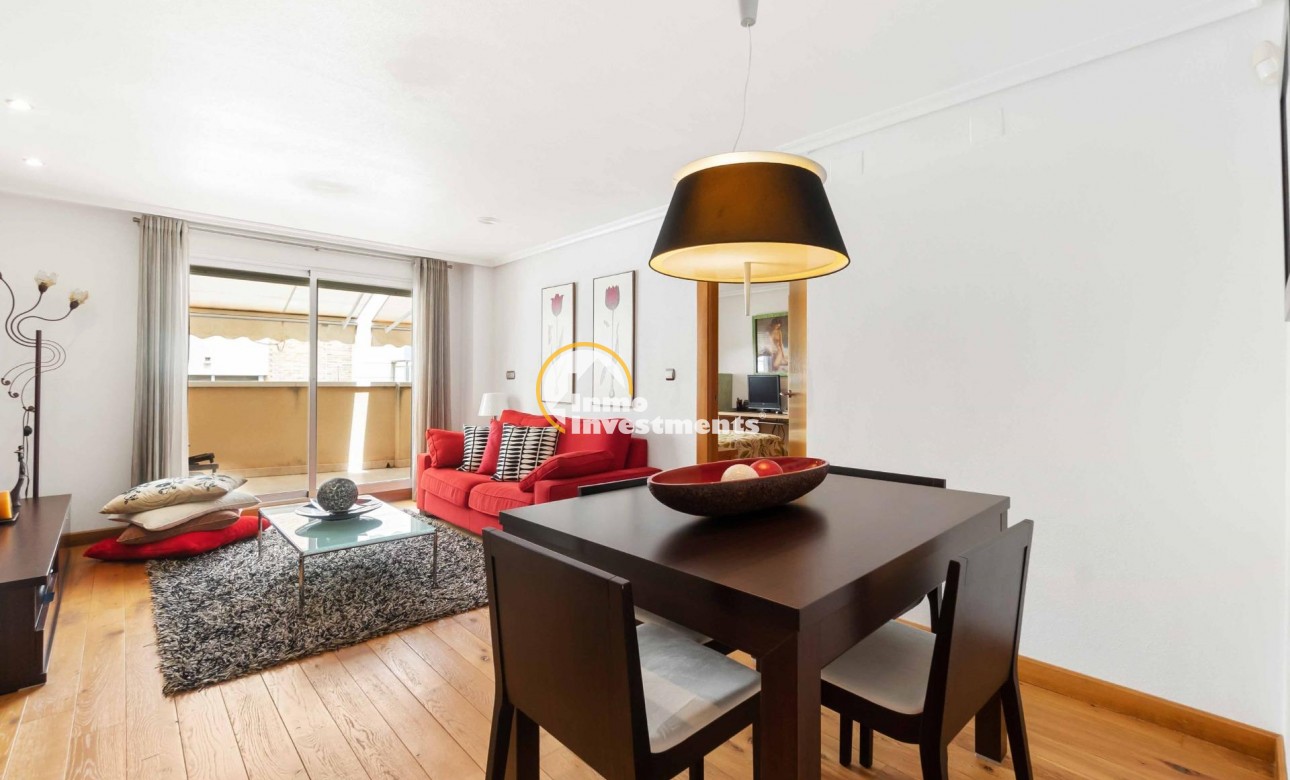 Resale - Penthouse - Torrevieja