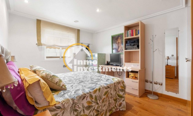 Resale - Penthouse - Torrevieja