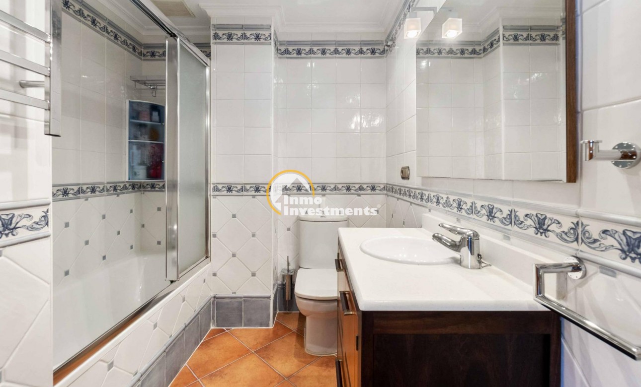 Resale - Penthouse - Torrevieja