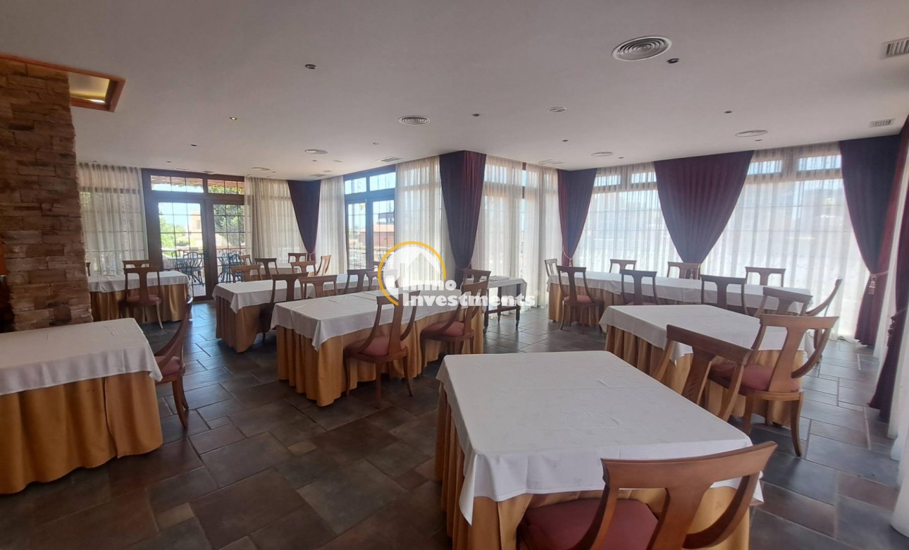 Reventa - Local comercial - Orihuela Costa - Lomas De Cabo Roig