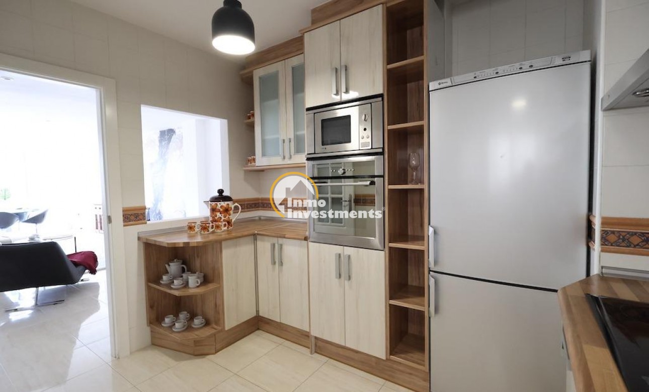 Resale - Apartment - Torrevieja