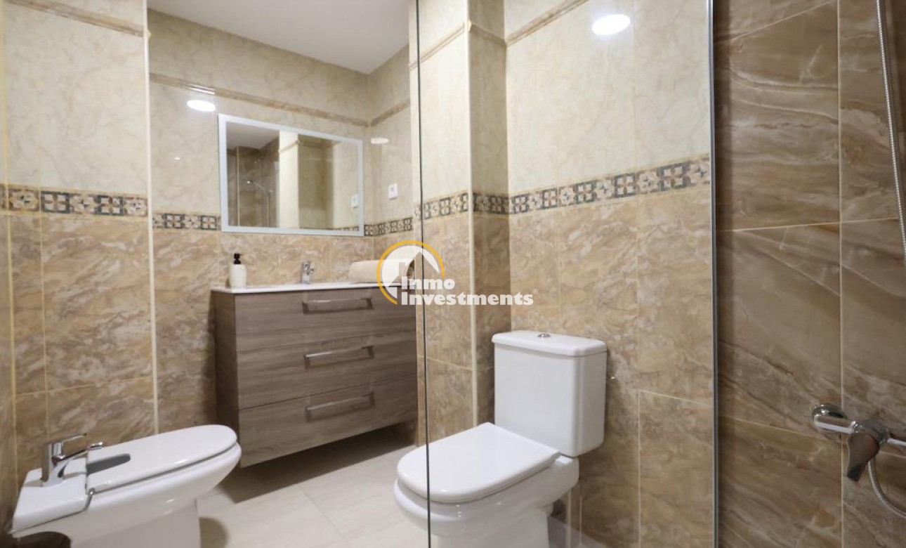 Resale - Apartment - Torrevieja