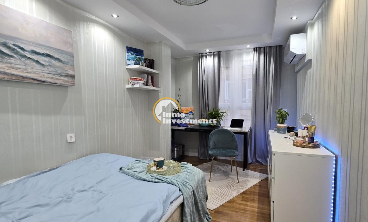 Reventa - Apartamento - Torrevieja - Acequion