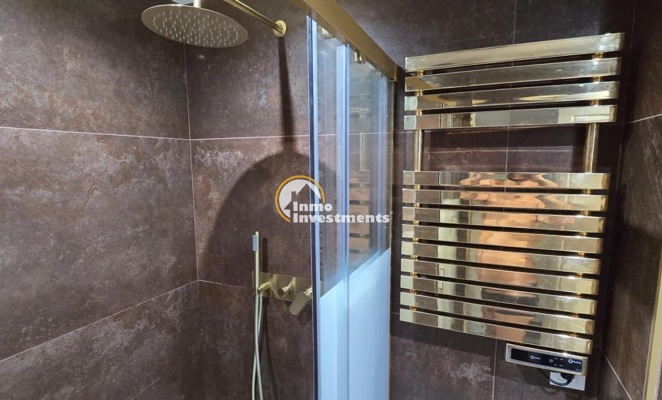 Reventa - Apartamento - Torrevieja - Acequion