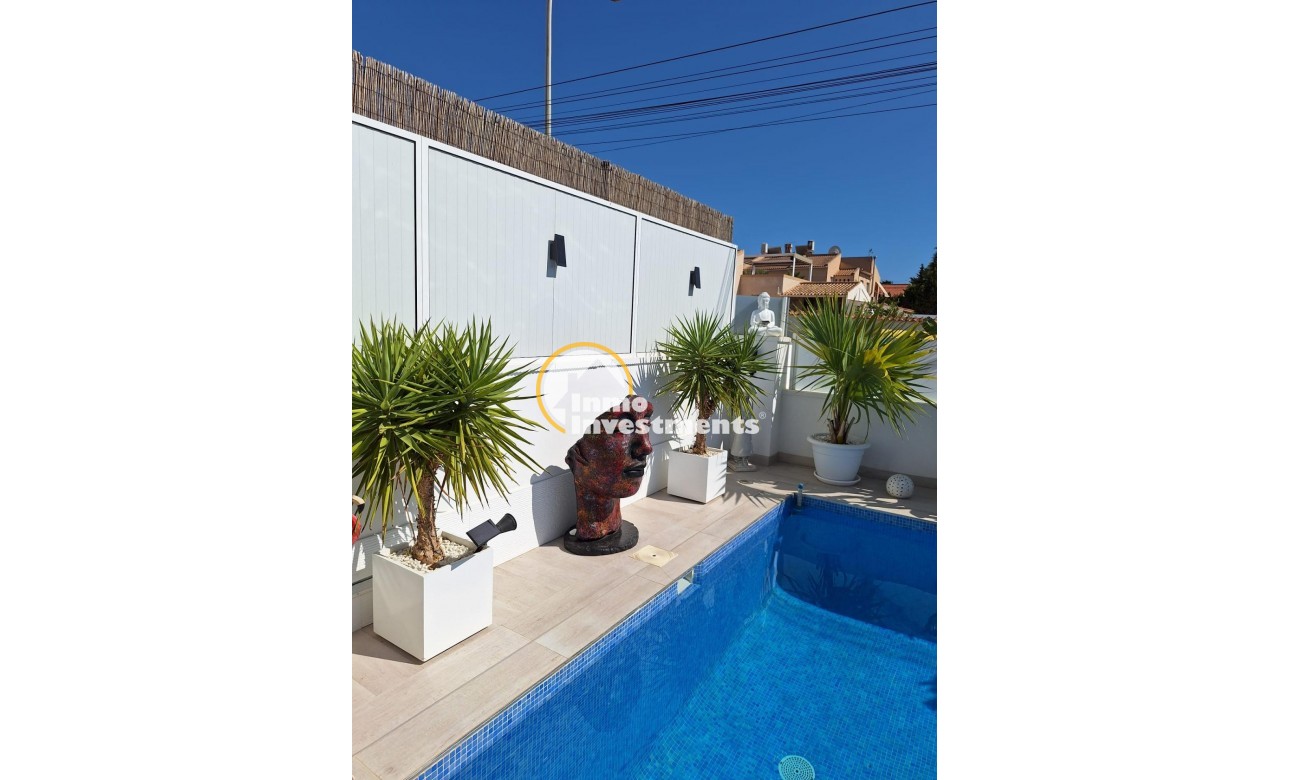 Reventa - Chalet independiente - Torrevieja - La Siesta