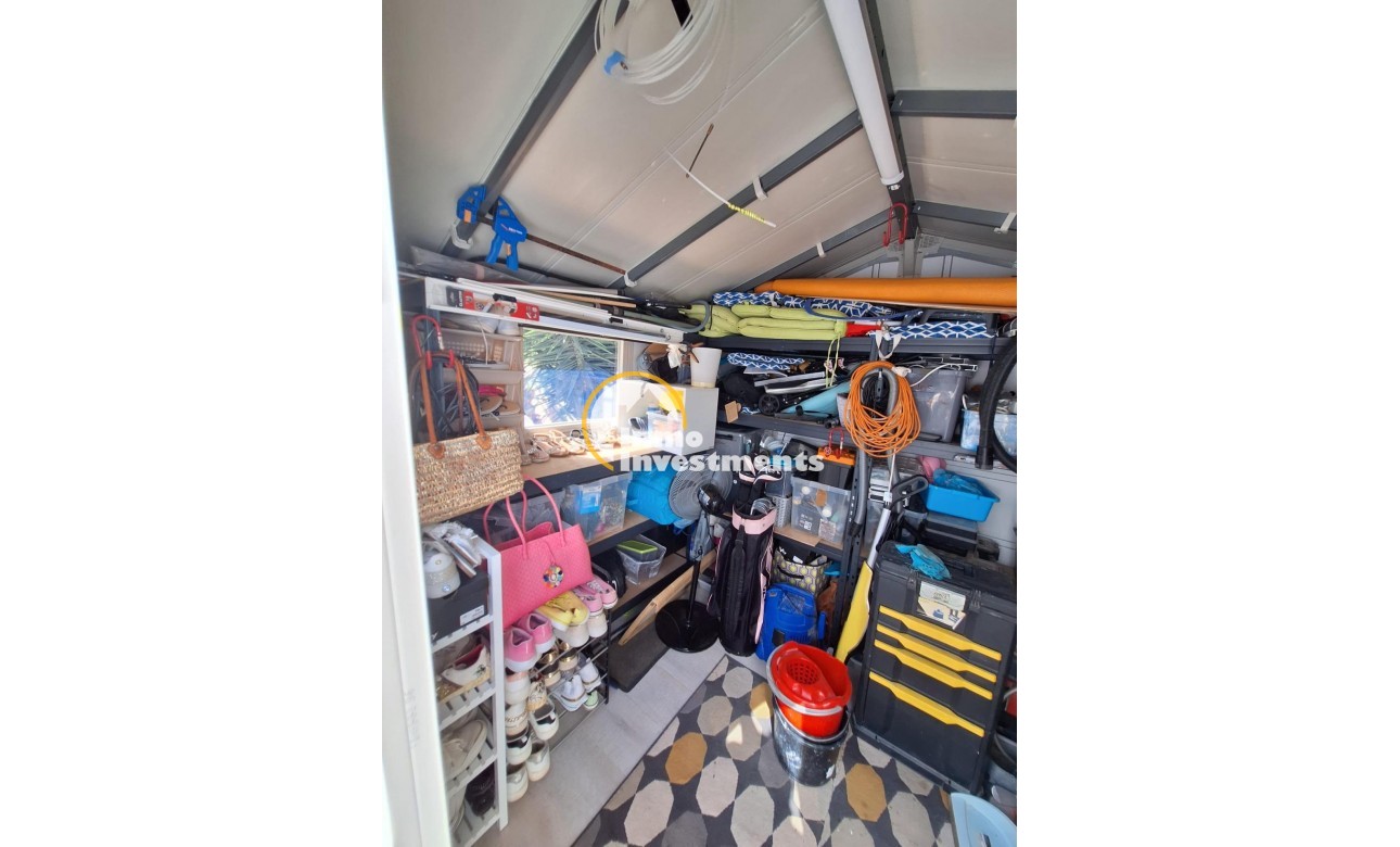 Reventa - Chalet independiente - Torrevieja - La Siesta