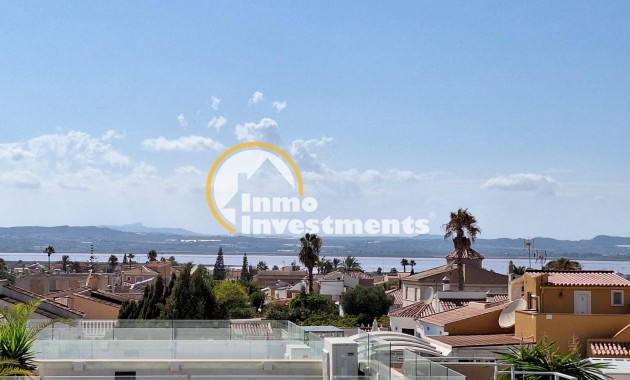 Reventa - Chalet independiente - Torrevieja - La Siesta