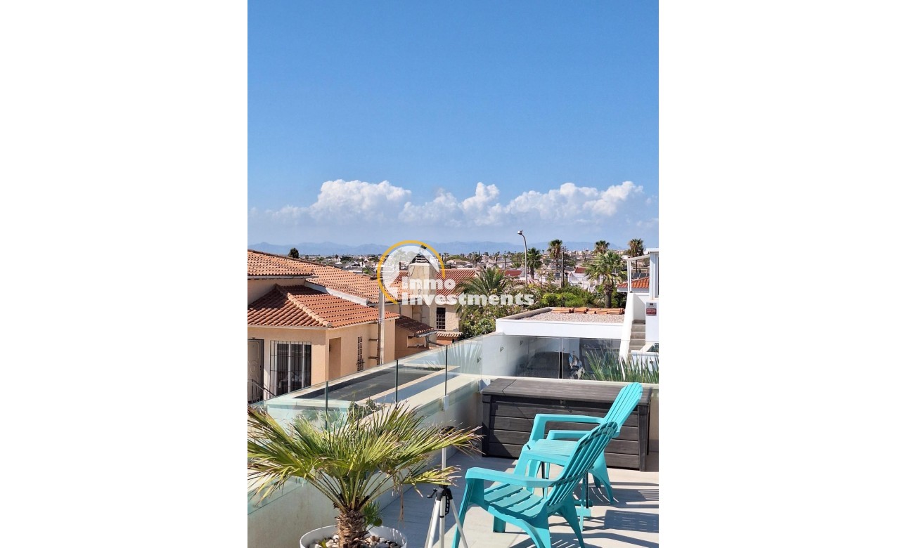 Reventa - Chalet independiente - Torrevieja - La Siesta