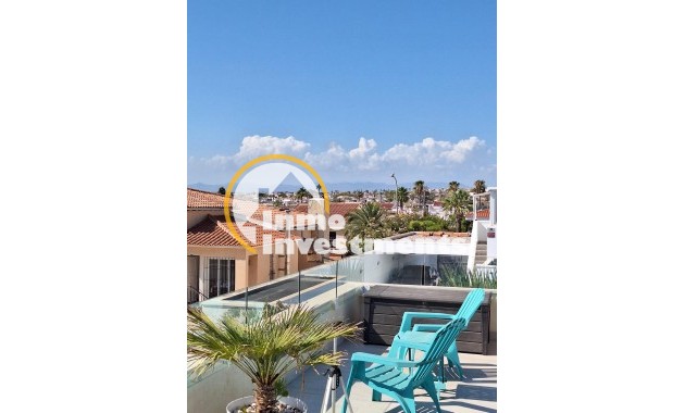 Reventa - Chalet independiente - Torrevieja - La Siesta