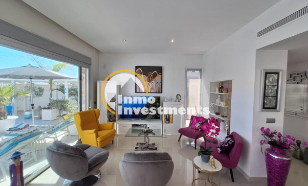 Reventa - Chalet independiente - Torrevieja - La Siesta