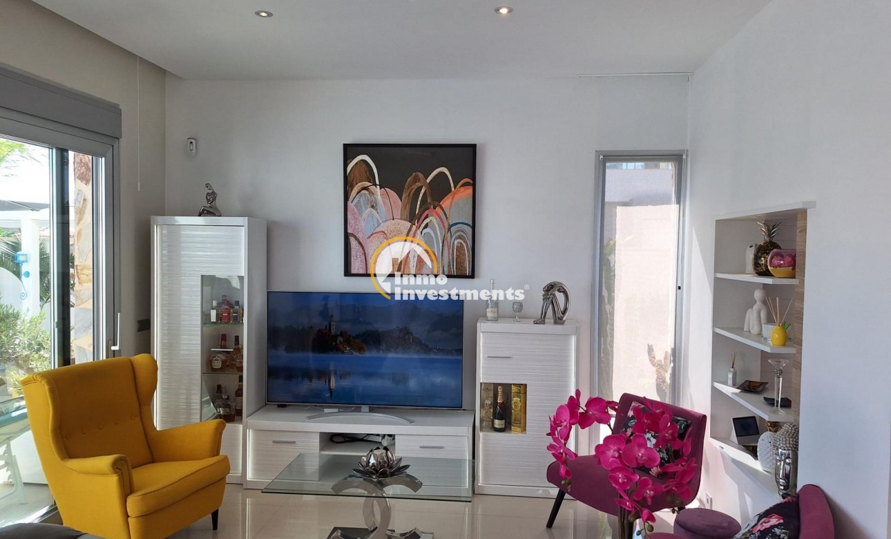 Reventa - Chalet independiente - Torrevieja - La Siesta