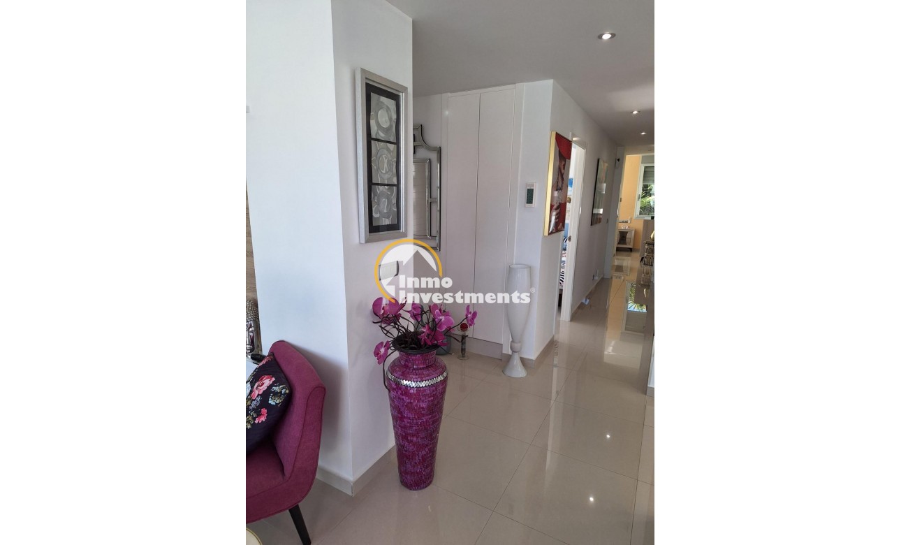 Reventa - Chalet independiente - Torrevieja - La Siesta