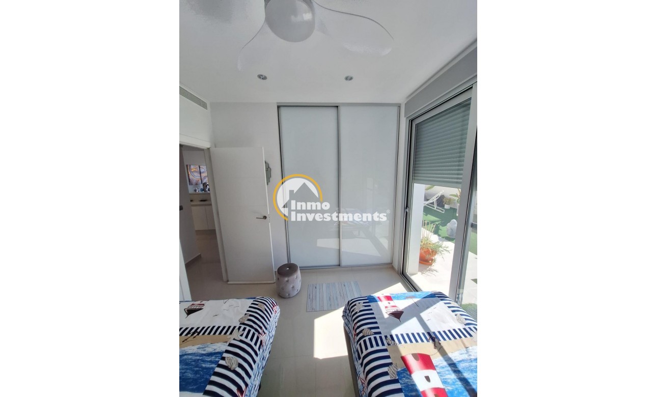 Reventa - Chalet independiente - Torrevieja - La Siesta