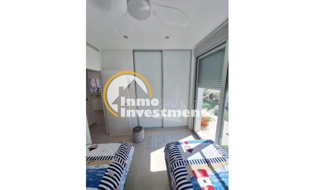 Reventa - Chalet independiente - Torrevieja - La Siesta