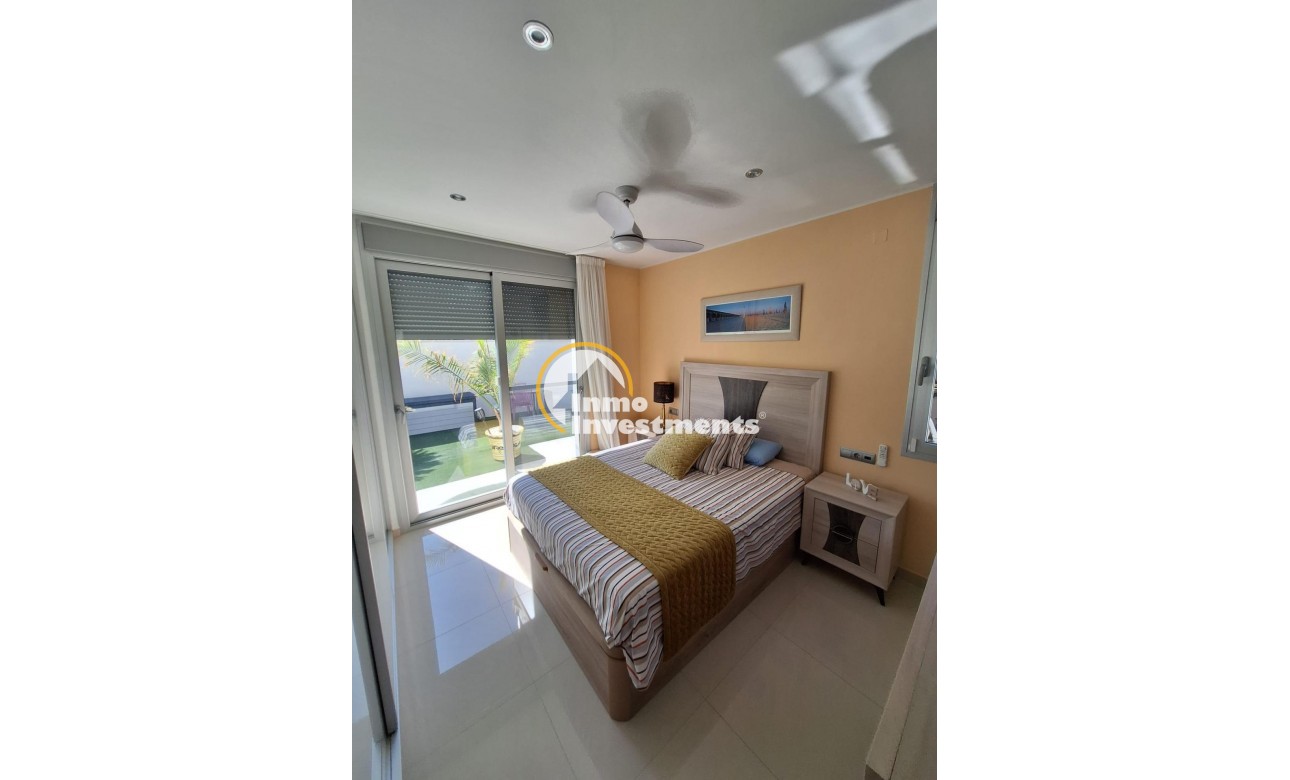 Reventa - Chalet independiente - Torrevieja - La Siesta