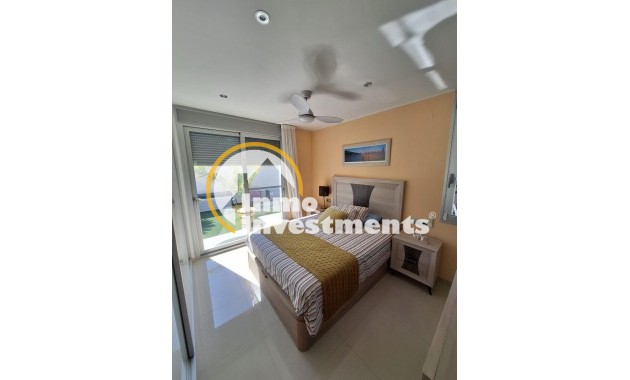 Reventa - Chalet independiente - Torrevieja - La Siesta