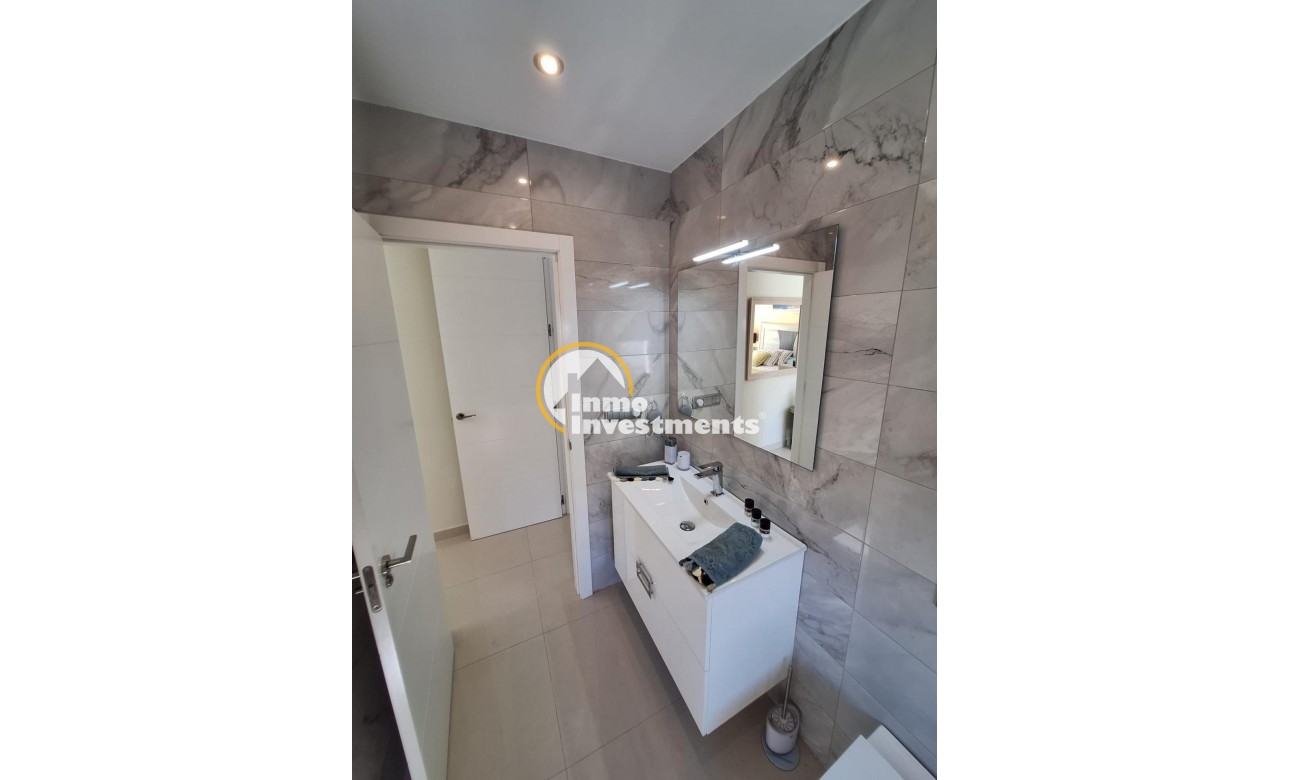 Reventa - Chalet independiente - Torrevieja - La Siesta