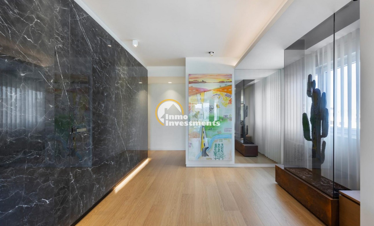 Resale - Apartment - Torrevieja