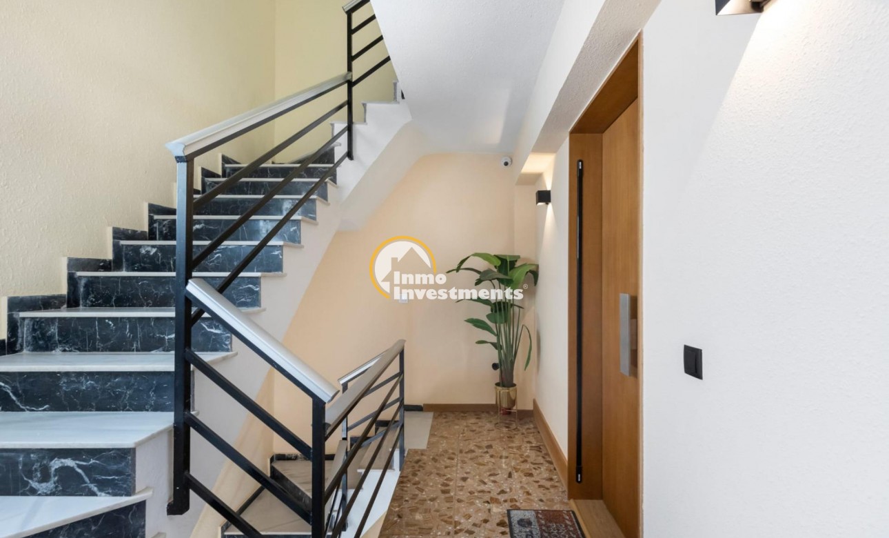 Resale - Apartment - Torrevieja