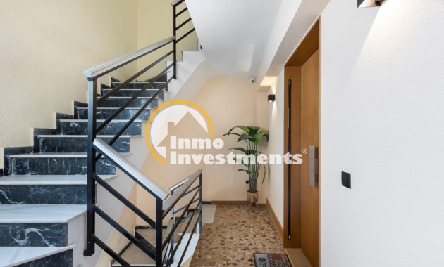 Resale - Apartment - Torrevieja