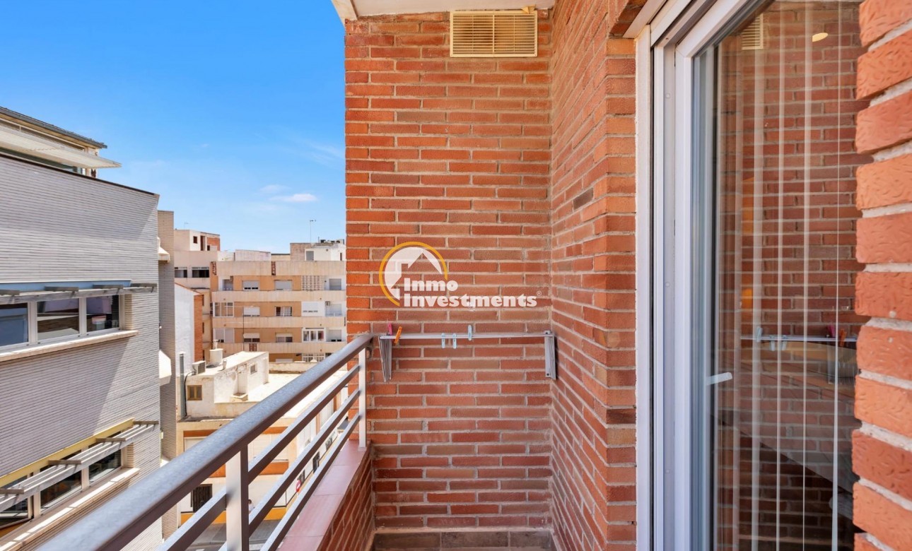 Resale - Apartment - Torrevieja