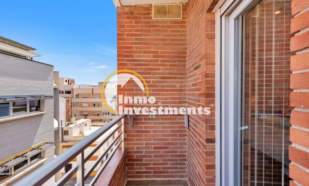 Resale - Apartment - Torrevieja