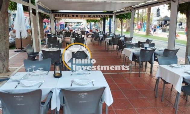 Reventa - Local comercial - Santiago de la Ribera - Centro