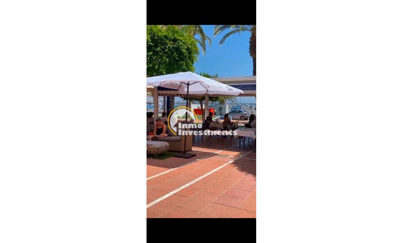 Reventa - Local comercial - Santiago de la Ribera - Centro