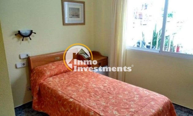 Reventa - Local comercial - Santiago de la Ribera - Centro