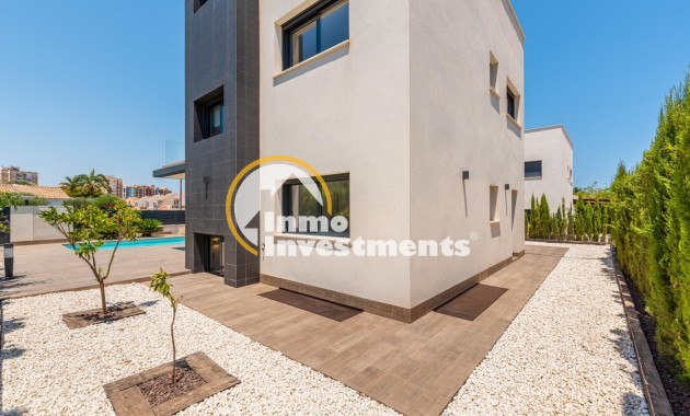 Obra nueva - Chalet independiente - Cartagena - Playa Honda