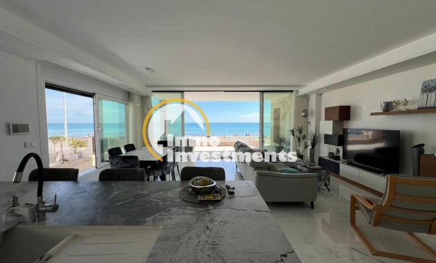 Reventa - Chalet independiente - Torrevieja - La Mata