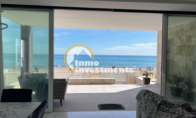 Reventa - Chalet independiente - Torrevieja - La Mata