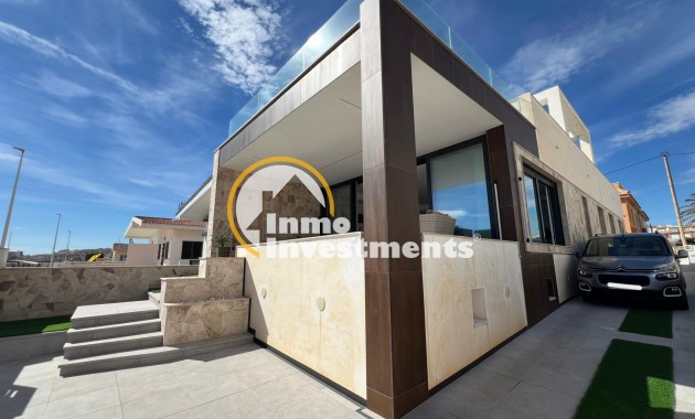 Reventa - Chalet independiente - Torrevieja - La Mata