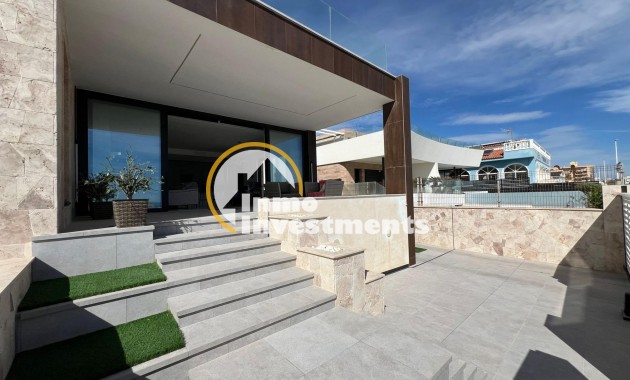 Reventa - Chalet independiente - Torrevieja - La Mata