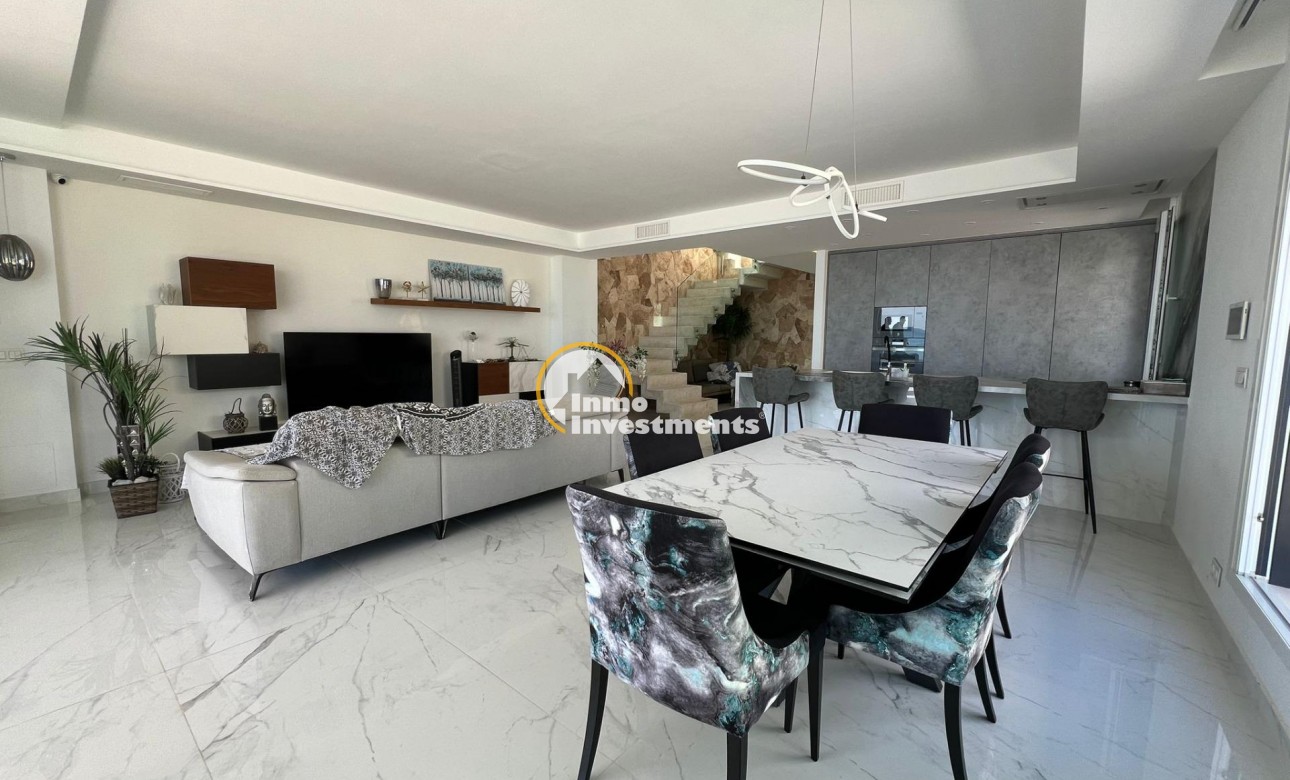 Reventa - Chalet independiente - Torrevieja - La Mata