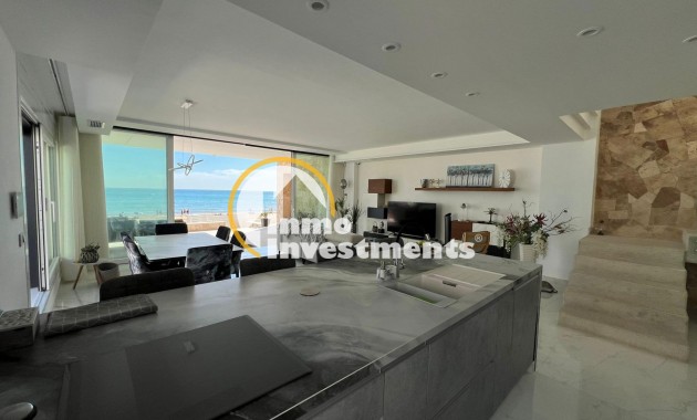 Reventa - Chalet independiente - Torrevieja - La Mata