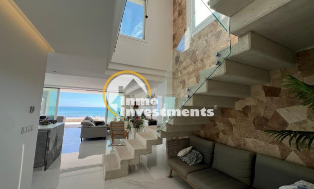 Reventa - Chalet independiente - Torrevieja - La Mata