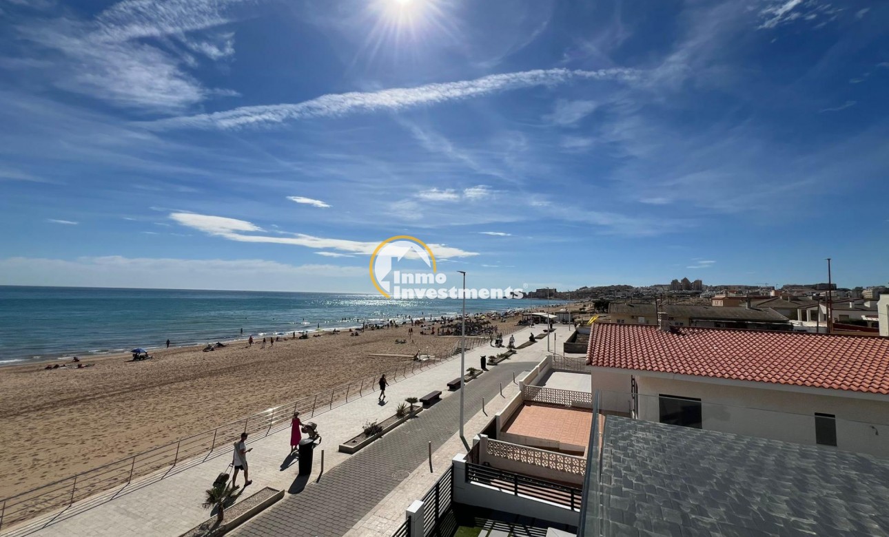 Reventa - Chalet independiente - Torrevieja - La Mata