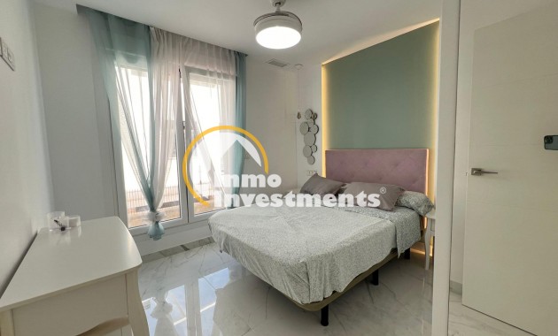 Reventa - Chalet independiente - Torrevieja - La Mata