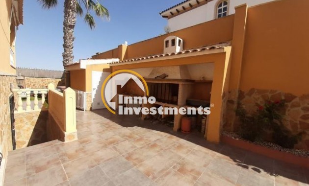 Reventa - Chalet independiente - Torrevieja - Aguas Nuevas