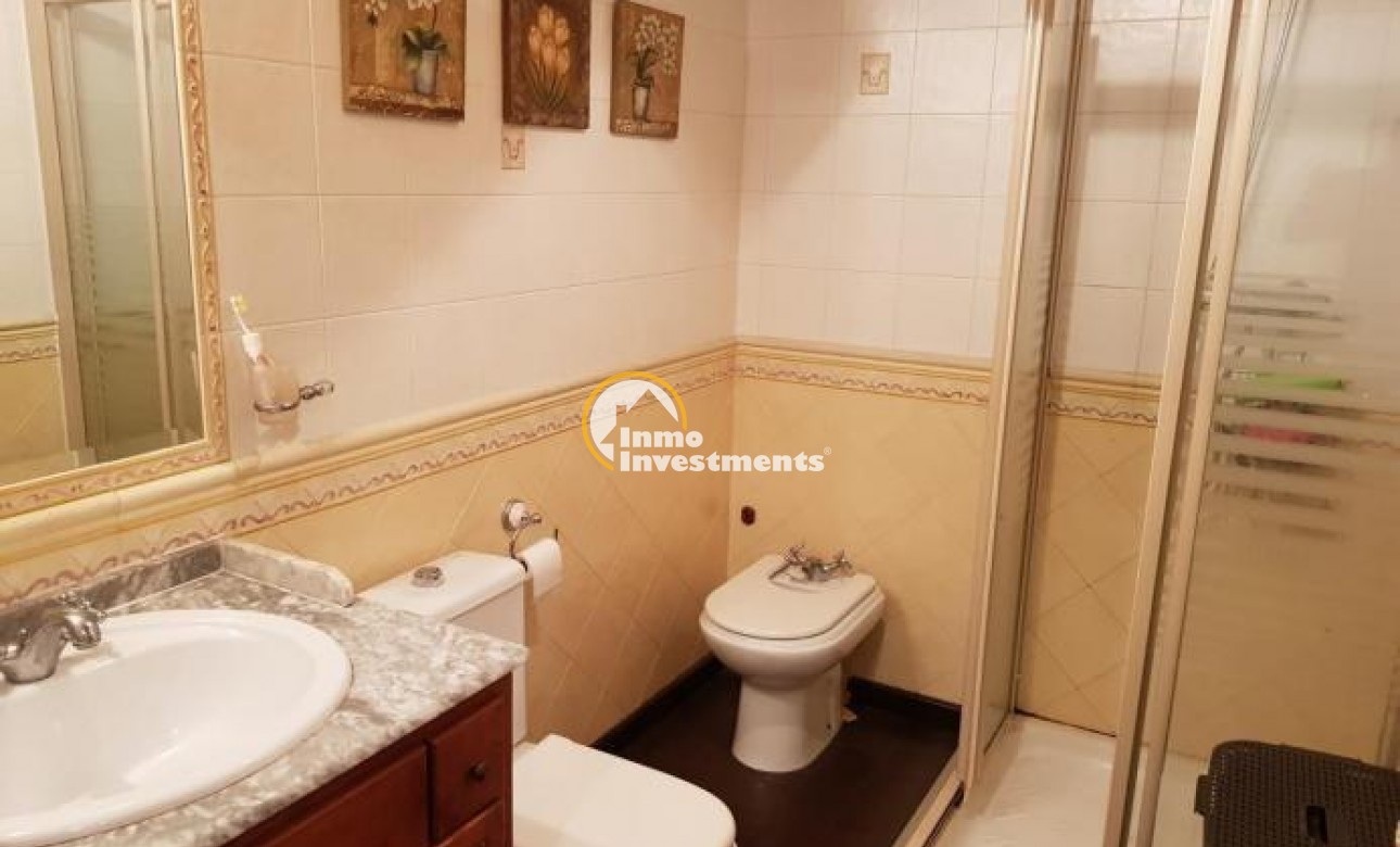 Reventa - Chalet independiente - Torrevieja - Aguas Nuevas